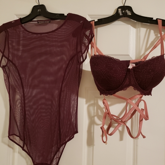 VS Bra & sheer bodysuit - Picture 2 of 5